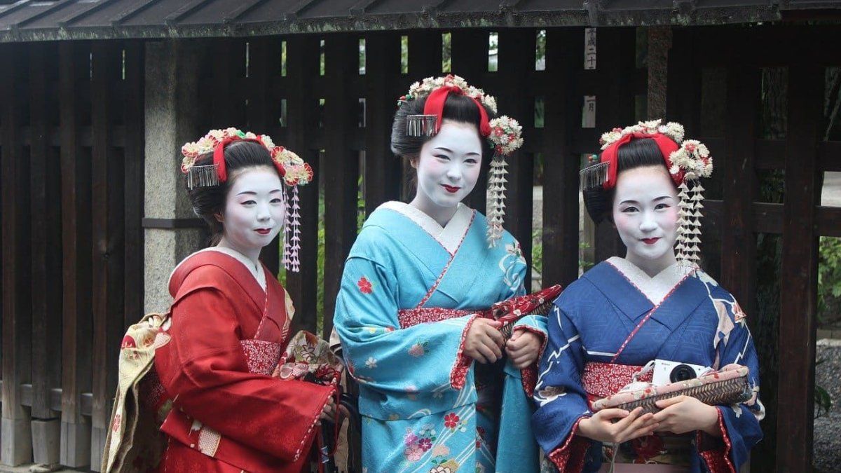 El Enigma de las Geishas: Un Viaje al Corazón de una Tradición Japonesa Milenaria