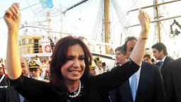 altText(En la cubierta de la fragata, Cristina inició el año electoral y otra vez criticó a Scioli)}