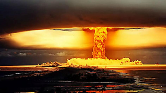 Abbas Araghchi, admitió  alerta máxima y puesta en marcha de desarrollo de arma nuclear