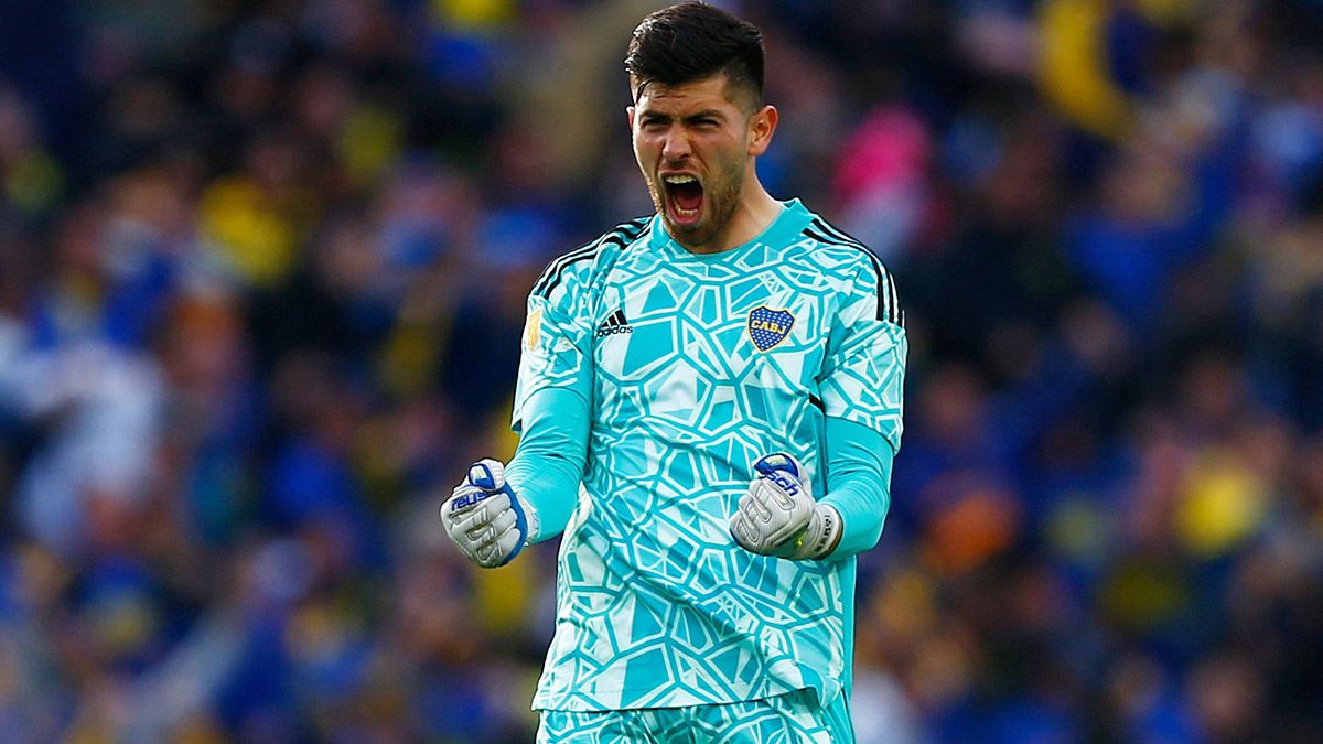 El arquero Agustín Rossi no llegó a un acuerdo con Boca y firmó un contrato con el Flamengo de Brasil aunque pesan denuncias en su contra.