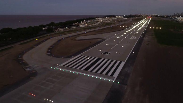 Aeroparque cierra por obras y las aerolíneas estallaron: Casi 1.000 vuelos afectados
