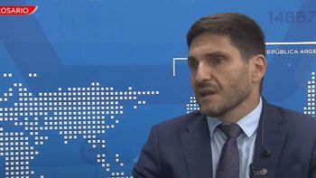 Maximiliano Pullaro fue entrevistado por Nelson Castro a causa de la delicada situación que se vive en Rosario. Maximiliano Pullaro fue entrevistado por Nelson Castro a causa de la delicada situación que se vive en Rosario.