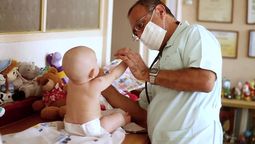 altText(Día del Pediatra: El arte de acompañar la salud física y emocional de los niños)}