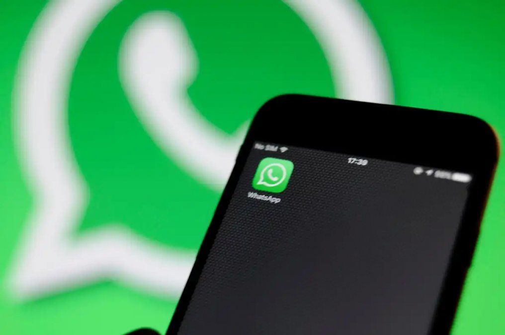 El servicio de mensajería de WhatsApp ahora tendría una funcionalidad insólita: Resguardar con contraseña chats individuales