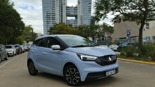 El auto eléctrico que cuesta menos de $30 millones y ya generó furor
