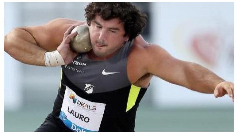 Bala: Una vieja lesión le complica la final a Lauro