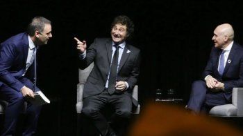 Manuel Adorni, Javier Milei y José Luis Espert. Manuel Adorni, Javier Milei y José Luis Espert.