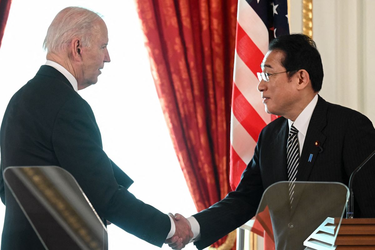 El presidente de USA en conferencia de prensa con el premier japones, Fumio Kishida.