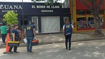 En Rosario, La Mafia realizó 7 disparos contra una cervecería el domingo a la mañana. En Rosario, La Mafia realizó 7 disparos contra una cervecería el domingo a la mañana.
