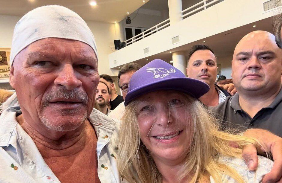 'Alfa' junto a Karina Milei en un acto de LLA en Mar del Plata. 'Alfa' junto a Karina Milei en un acto de LLA en Mar del Plata.