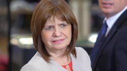 altText(Bullrich presenta el Servicio Cívico Voluntario, que pese a las críticas sumó miles de inscriptos)}
