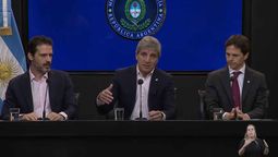 El ministro Luis Caputo durante los anuncios de nuevos créditos hipotecarios. (Foto: Captura de video)