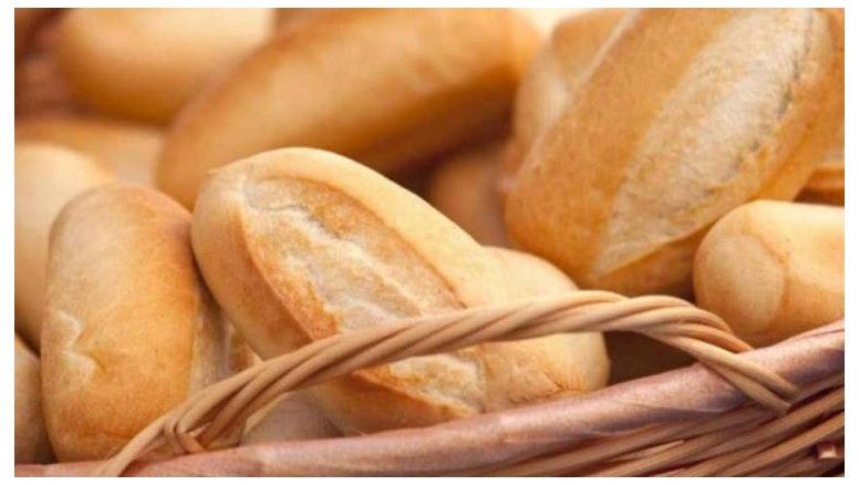 Panaderos se quejan porque los molinos cobran la harina 