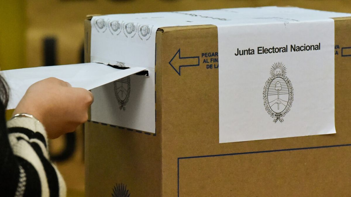 Verborrágicos de la oposición, los perjudicados y el por qué - Vimarsana News