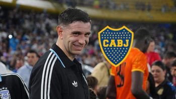 ¿Dibu Martínez a Boca? Impacto total por la bomba de Navarro Montoya