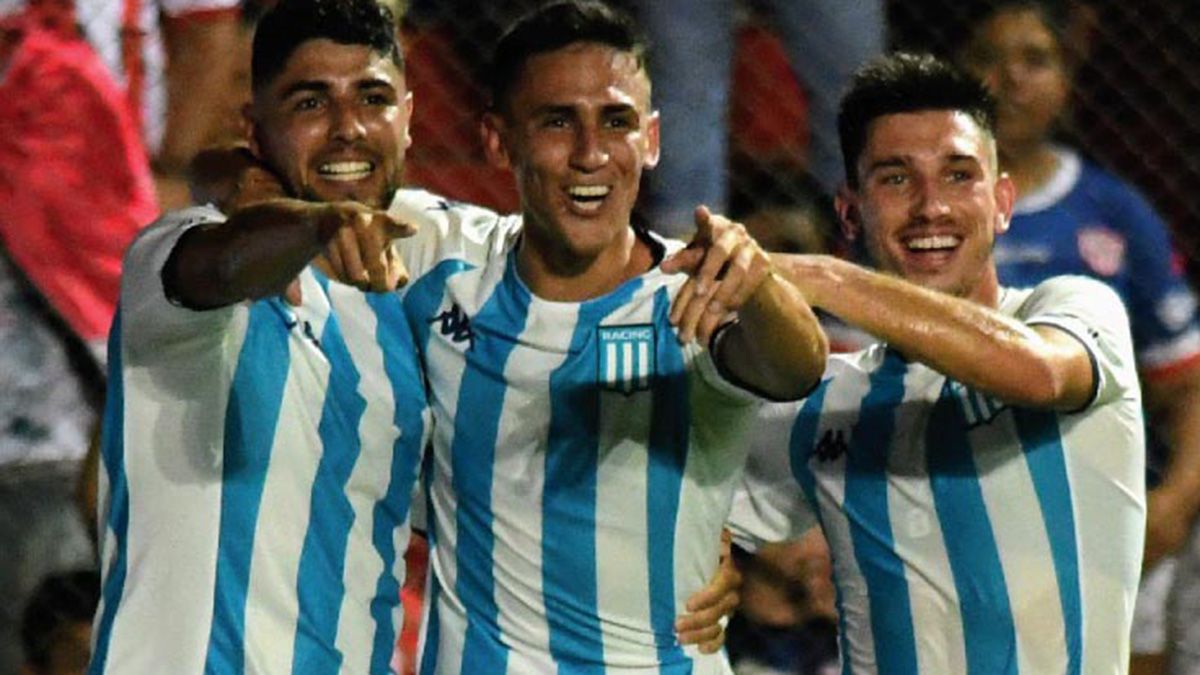 River se trepó a la punta de la Liga Profesional de Fútbol (LPF) tras ganarle 0-2 a Sarmiento de Junín pero San Lorenzo podría bajarlo de la cima. (Foto: Noticias Argentinas)