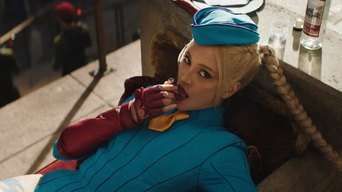 El tráiler destaca a un elenco sólido y una puesta visual que respeta fielmente el estilo del videojuego. El tráiler destaca a un elenco sólido y una puesta visual que respeta fielmente el estilo del videojuego.