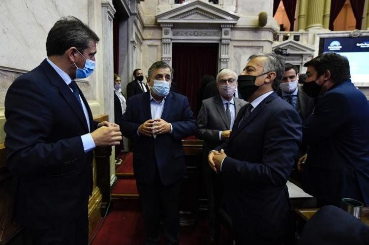Massa pidió respeto en la sesión que se realizará por el aborto legal.