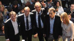 altText(La foto de Insaurralde/Scioli con los Bruera anticipa el futuro de Saintout (U y O))}