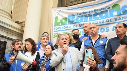 Palazzo activó cláusula gatillo y disparó contra libertarios