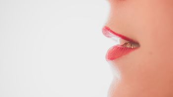 Expertos advierten que el sexo oral es el primer factor de riesgo de cáncer bucal.