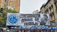 La CGT marcha al Congreso y hay paro en algunas ramas del transporte. La CGT marcha al Congreso y hay paro en algunas ramas del transporte.