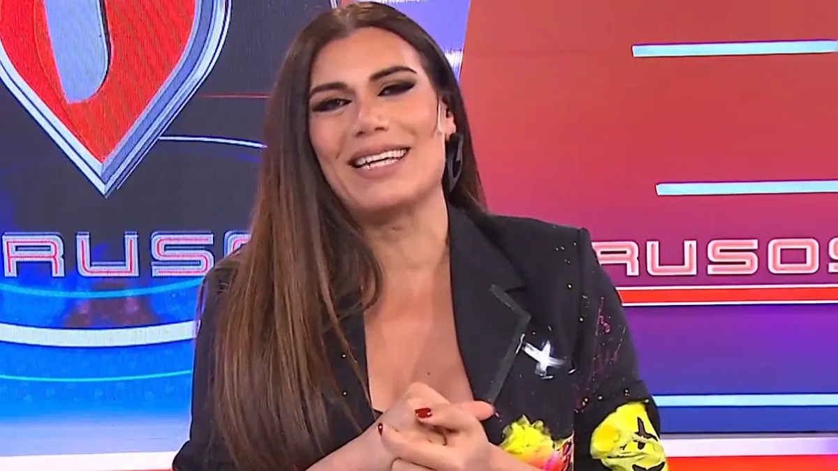 Flor de la V apuntó contra Javier Milei por el hambre en la Argentina. Flor de la V apuntó contra Javier Milei por el hambre en la Argentina.