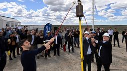 Losgobernadores de Chubut, Ignacio Torres, de Río Negro, Alberto Weretilneck, y deNeuquén, Rolando Figueroa, inauguraron obras de gas en la Patagonia.