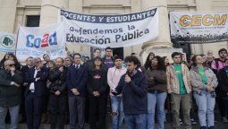 Javier Milei estará este viernes en el aniversario de la Bolsa de Comercio de Rosario y los docentes universitarios se convocarán para mostrarle su rechazo.