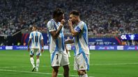 Rodrigo De Paul y Lionel Messi, compinches