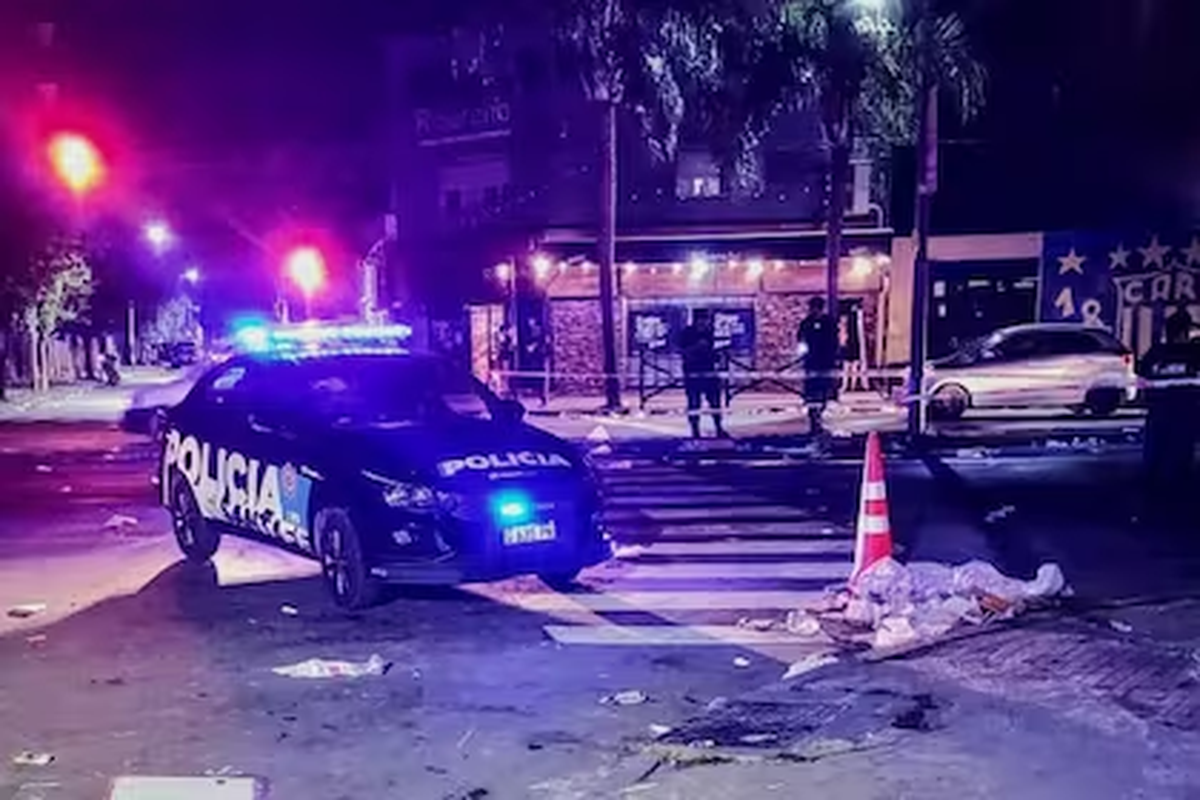 Dos muertes que volvieron a sacudir a la ciudad, principalmente a la gestión de Maximiliano Pullaro. Dos muertes que volvieron a sacudir a la ciudad, principalmente a la gestión de Maximiliano Pullaro. 