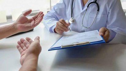 Copagos y bonos médicos: La rebelión de los pacientes