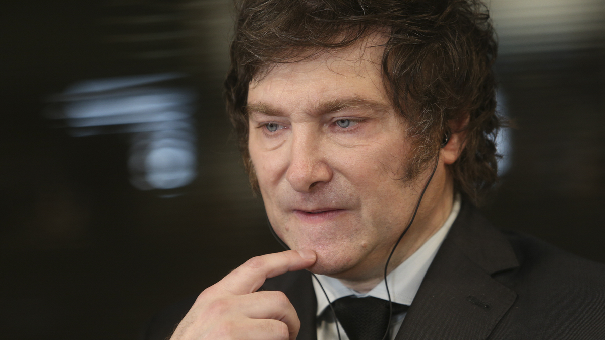 El precandidato a presidente 2023, Javier Milei, debería repensar su relación con Patricia Bullrich y Mauricio Macri.