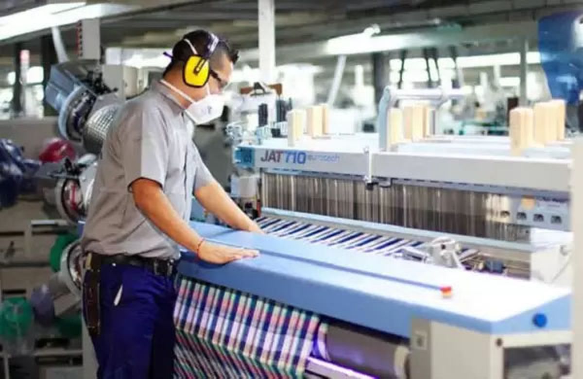 Las Pymes argentinas esquivan el sistema bancario, buscan tasas más competitivas y apuntan a nuevas alternativas con rendimiento de hasta el 8.5% en dólares. Las Pymes argentinas esquivan el sistema bancario, buscan tasas más competitivas y apuntan a nuevas alternativas con rendimiento de hasta el 8.5% en dólares.