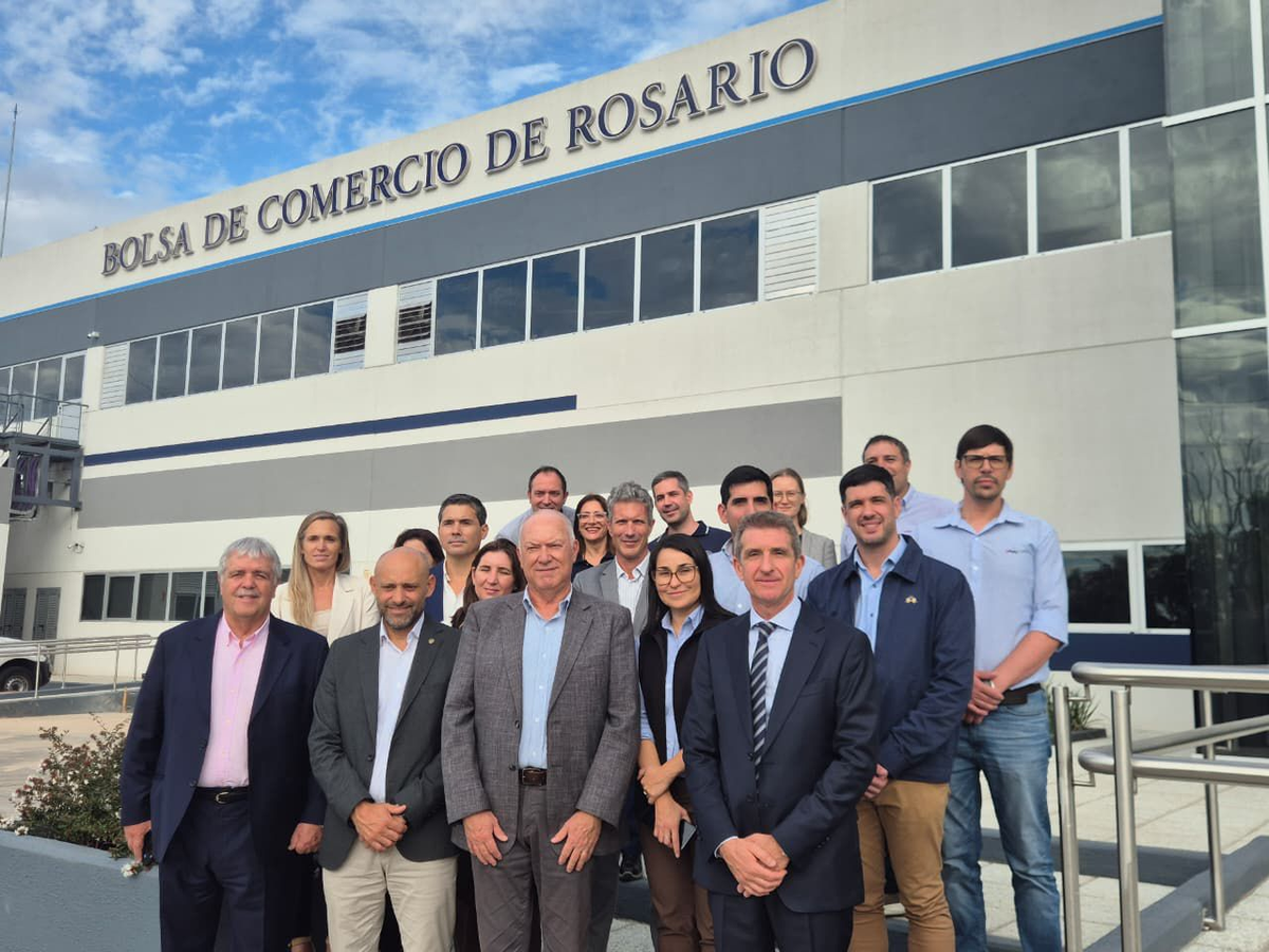 La Provincia se reunió a frigoríficos, organismos técnicos y bolsas de comercio para consolidar una agenda común orientada a mercados internacionales. La Provincia se reunió a frigoríficos, organismos técnicos y bolsas de comercio para consolidar una agenda común orientada a mercados internacionales. 