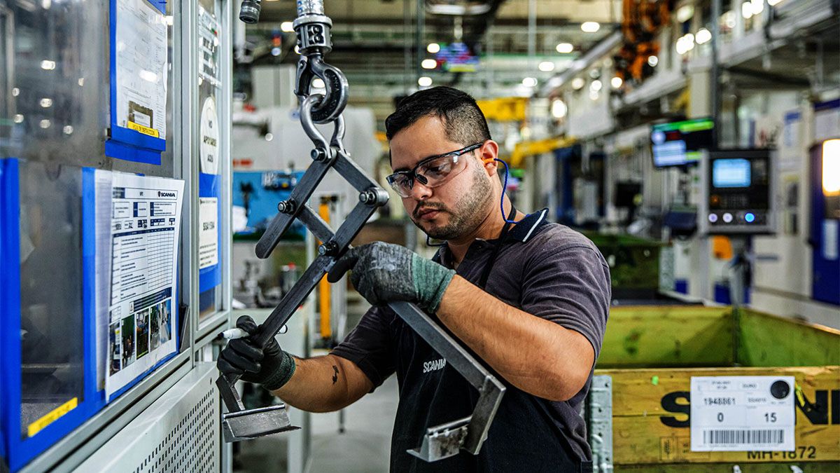 Las Pymes argentinas esquivan el sistema bancario, buscan tasas más competitivas y apuntan a nuevas alternativas con rendimiento de hasta el 8.5% en dólares. Las Pymes argentinas esquivan el sistema bancario, buscan tasas más competitivas y apuntan a nuevas alternativas con rendimiento de hasta el 8.5% en dólares.