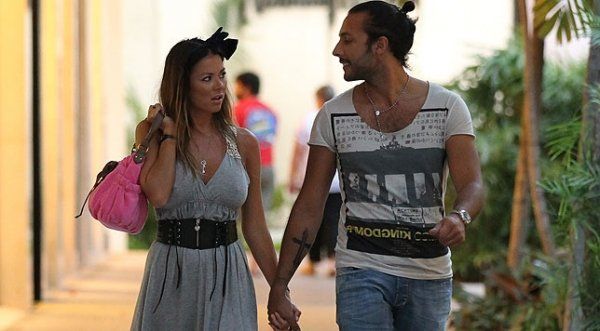 Leonardo Fariña y Karina Jalineck en Miami (¿US$ 250.000 un fin de semana en Bal Harbour pagados con American Express?)