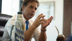 altText(Uruguay formalizó el pedido para entrar al Acuerdo Transpacífico)}