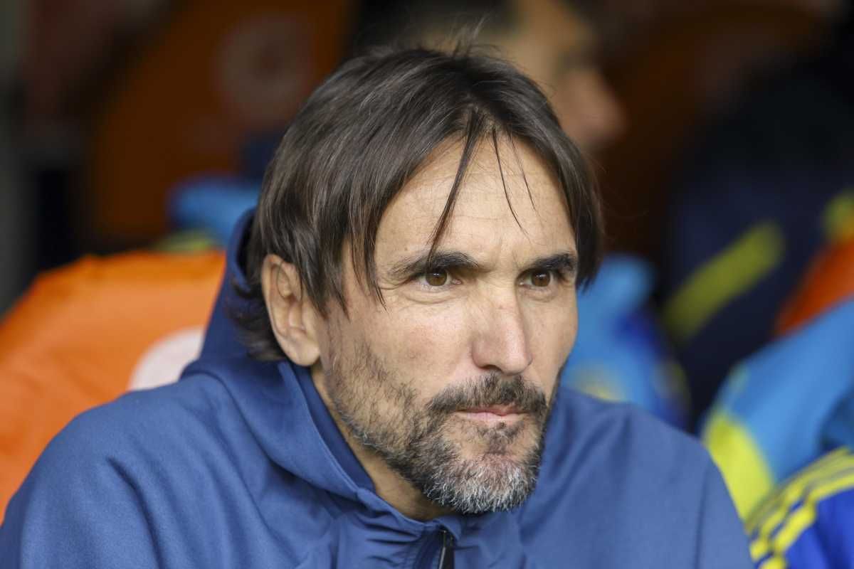 La apuesta de Riquelme por Diego Martínez no terminó bien