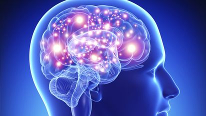 Neurocientífico de 81 años revela cómo ejercita su memoria