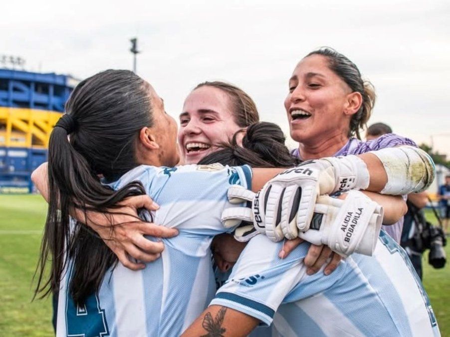 Racing femenino ante la chance de conseguir su primer campeonato de Primera División