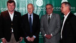 altText(Roberto Lavagna contra el gobierno por el uso de los giros del FMI)}