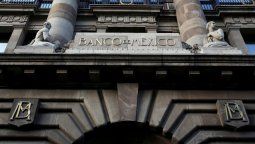 altText(El Banco de México aumenta la tasa de interés un 7%)}