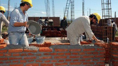 A causa del cepo, se perdieron 24 mil puestos de trabajo en el área de construcción
