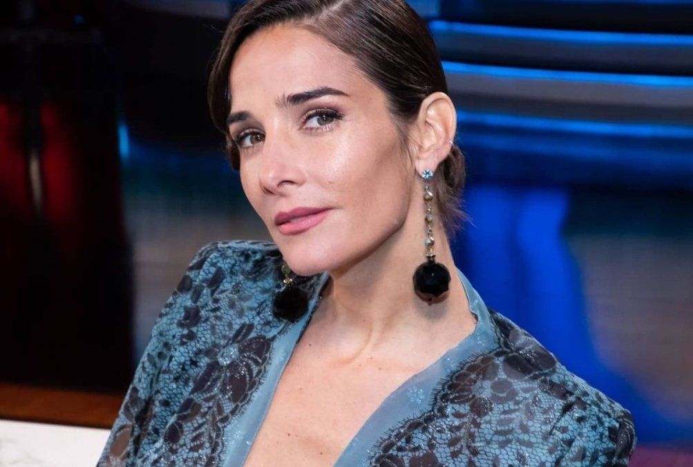 Lejos del escándalo, Juana Viale se refugió en su familia.