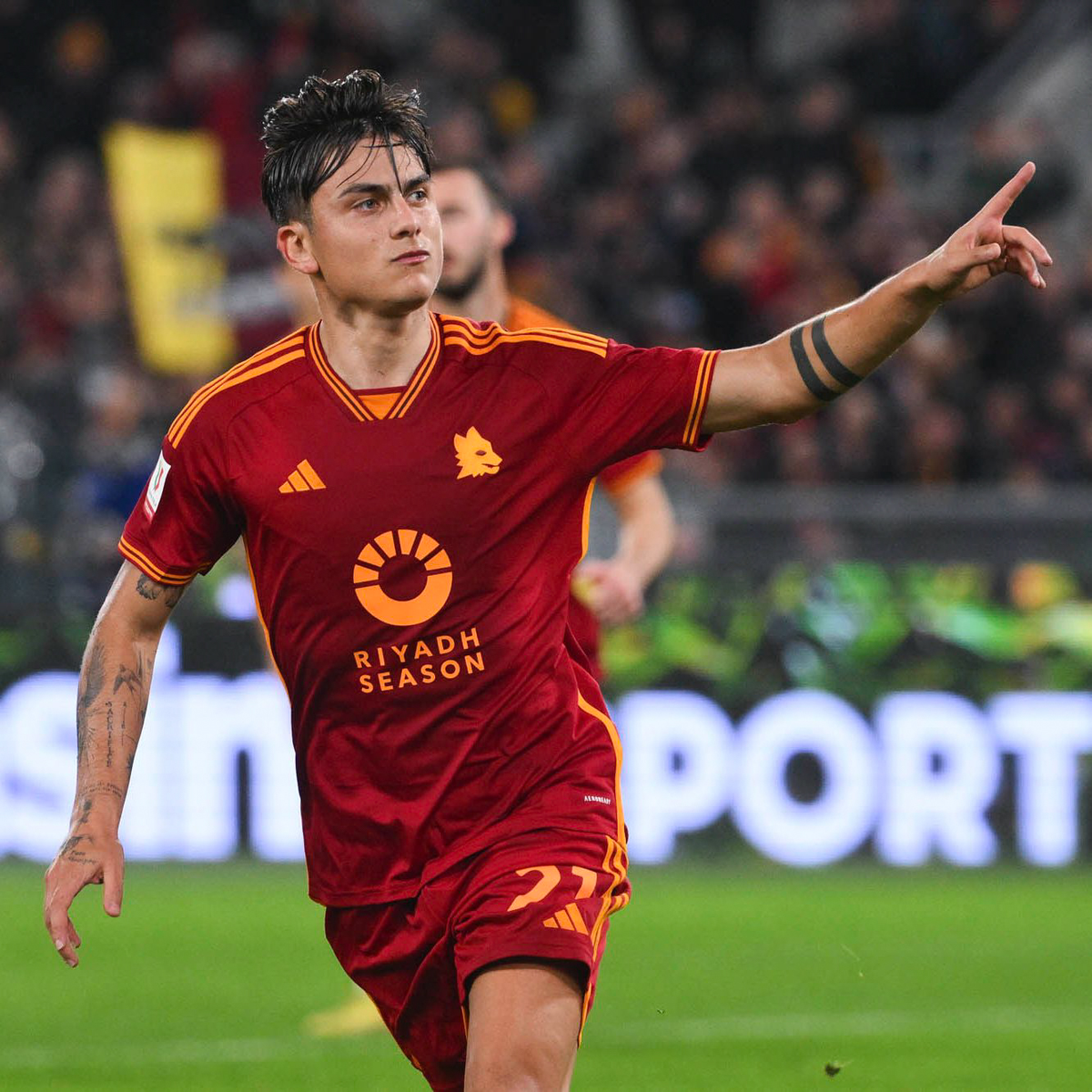 Paulo Dybala alentará a sus compañeros a la distancia, pese a un 'temporadón'. Paulo Dybala alentará a sus compañeros a la distancia, pese a un 'temporadón'.