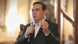 Gustavo Valdés, gobernador de Corrientes, se alineó con Larreta y denunció que hay fines políticos y mucha sobreactuación en la convocatoria del Gobierno.
