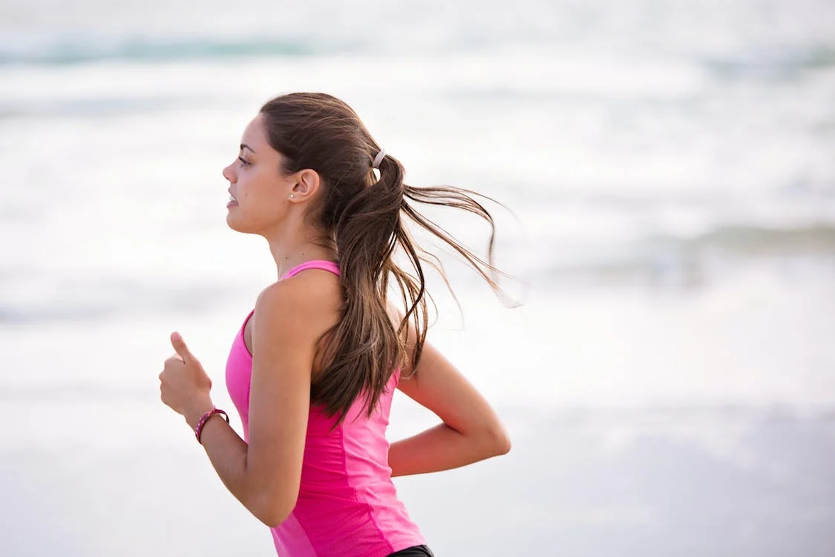 El ejercicio es una forma efectiva de lidiar con el estrés, sobre todo al correr.