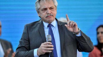 a alberto se le pincho la pelota, los fondos buitre salen rajando y putin busca desembarcar en la ue a alberto se le pincho la pelota, los fondos buitre salen rajando y putin busca desembarcar en la ue