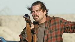 altText(Leonardo DiCaprio rompe todo en el thriller político que ya enloquece a Hollywood)}
